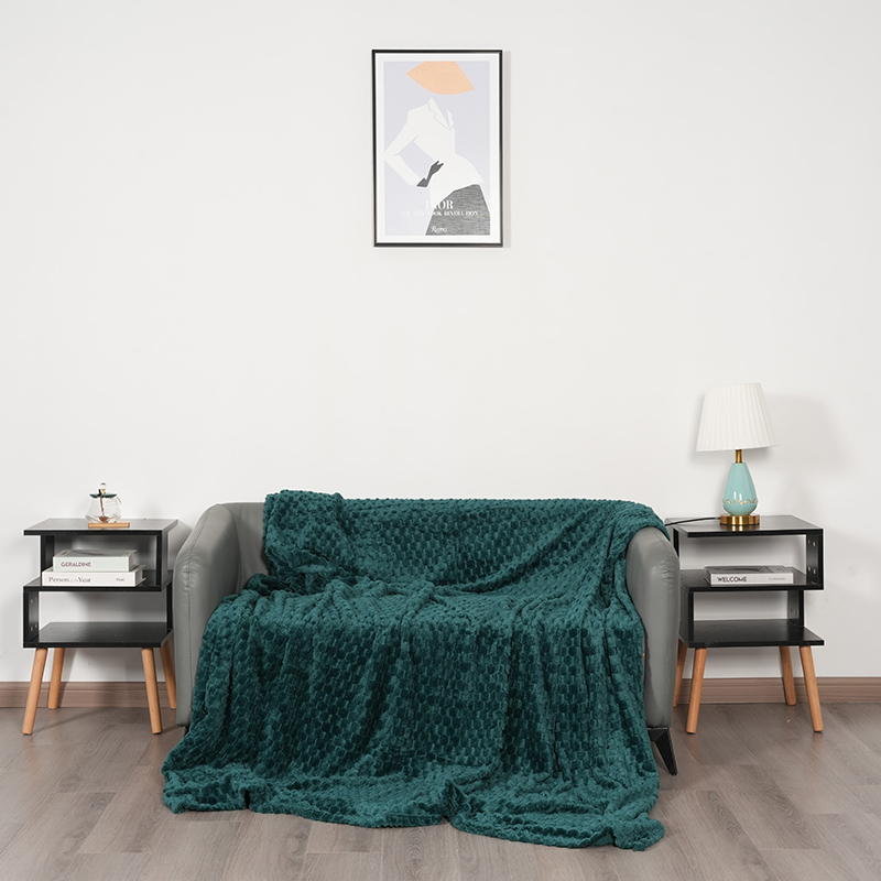 Shaoxing DingYi Textile Wins Cross-Border Market Favor with Focus on Blanket and Fabric Innovation