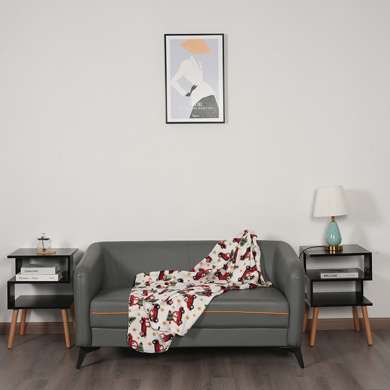 Polar Fleece Folded Edge Blanket