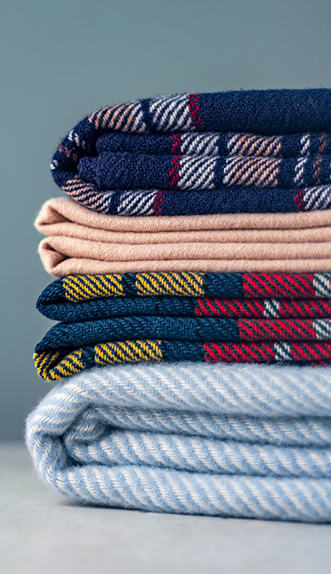 Shaoxing DingYi Textile Co., Ltd.